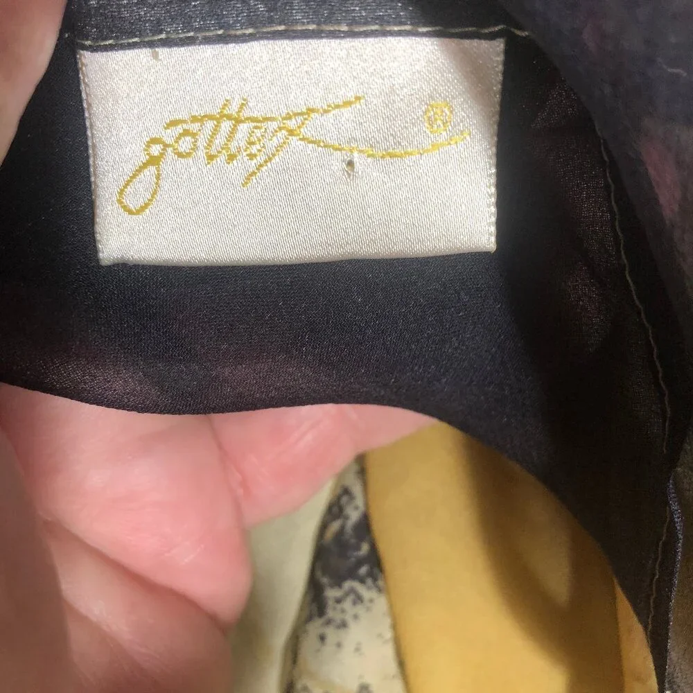 Gottex Sheer Floral Silk Scarf Wrap – Neutral Gold & Black